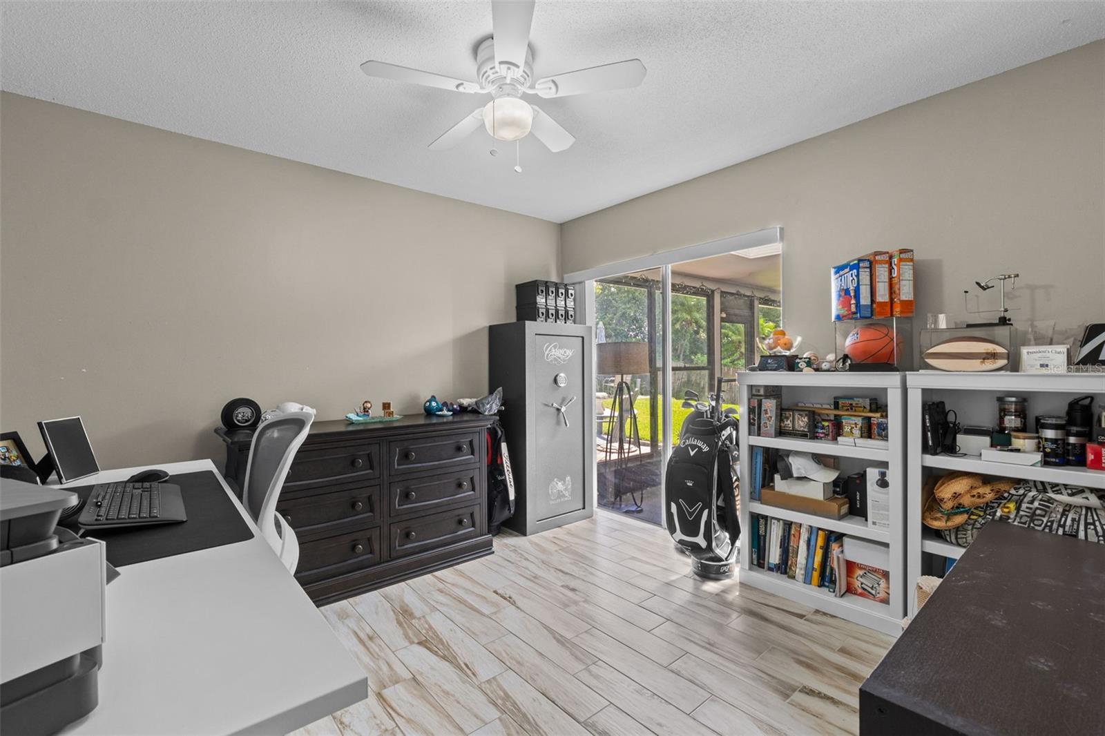 605 SPRING OAKS BLVD