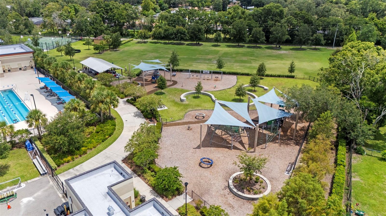 605 SPRING OAKS BLVD