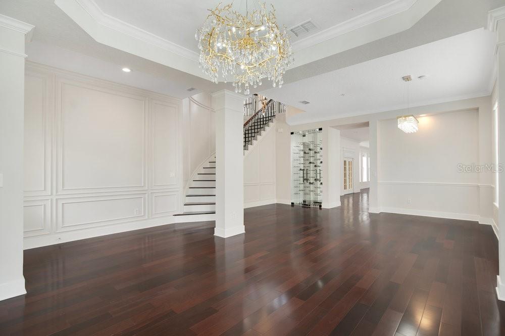 1131 FERN AVE