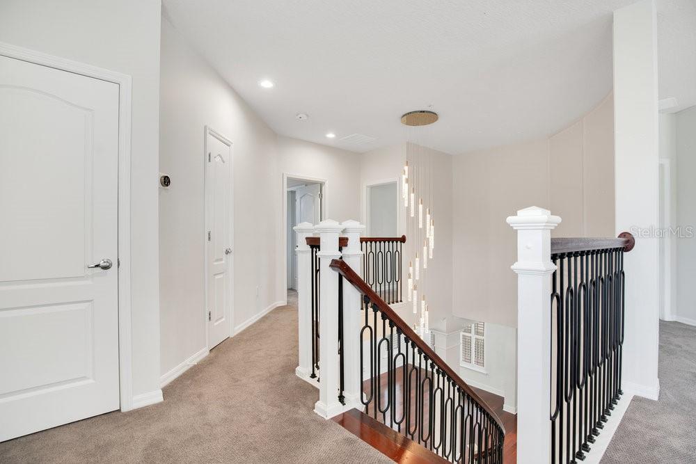 1131 FERN AVE