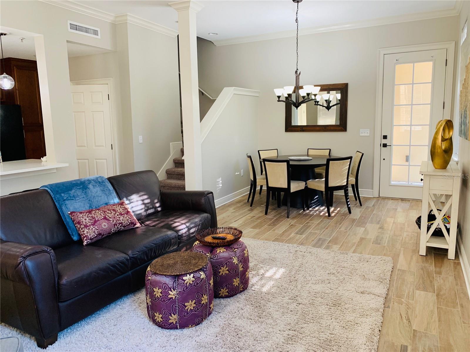 1400 LAKE BALDWIN LN