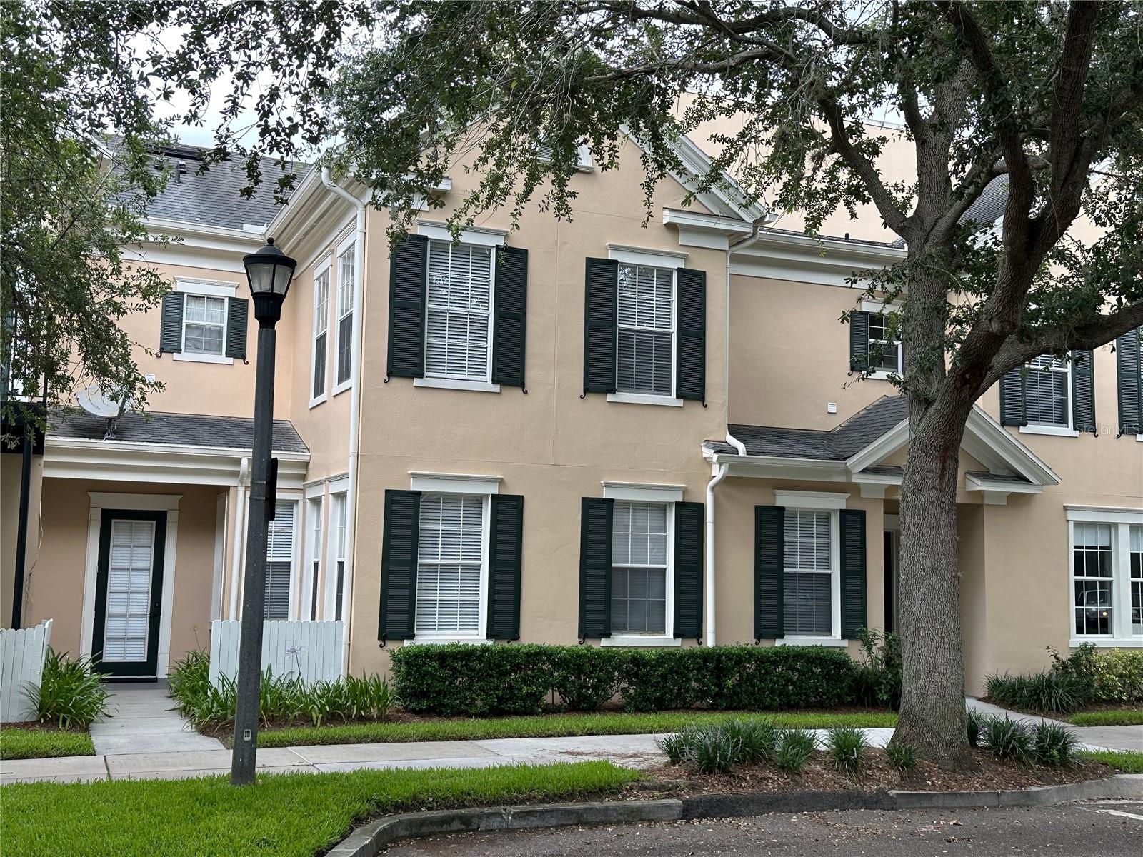 1400 LAKE BALDWIN LN