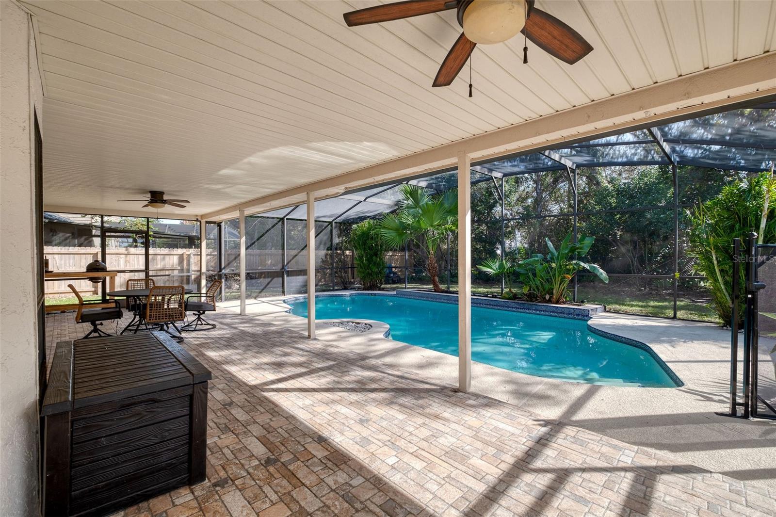 1942 KIMBERWICKE CIR