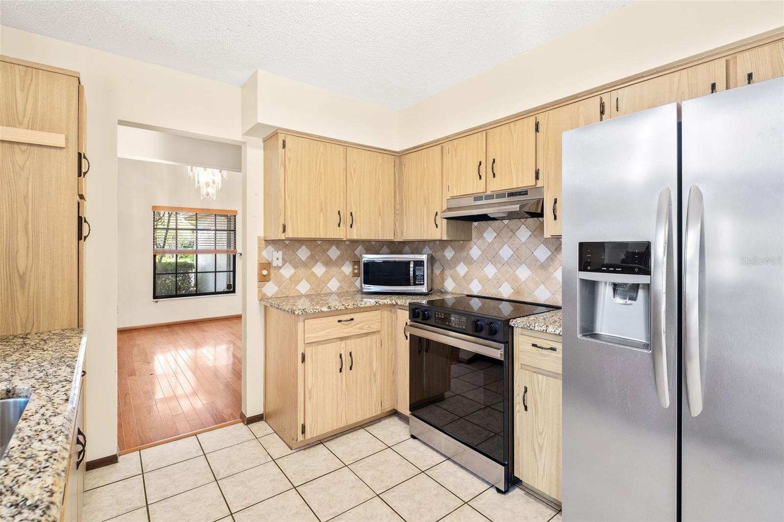 1942 KIMBERWICKE CIR