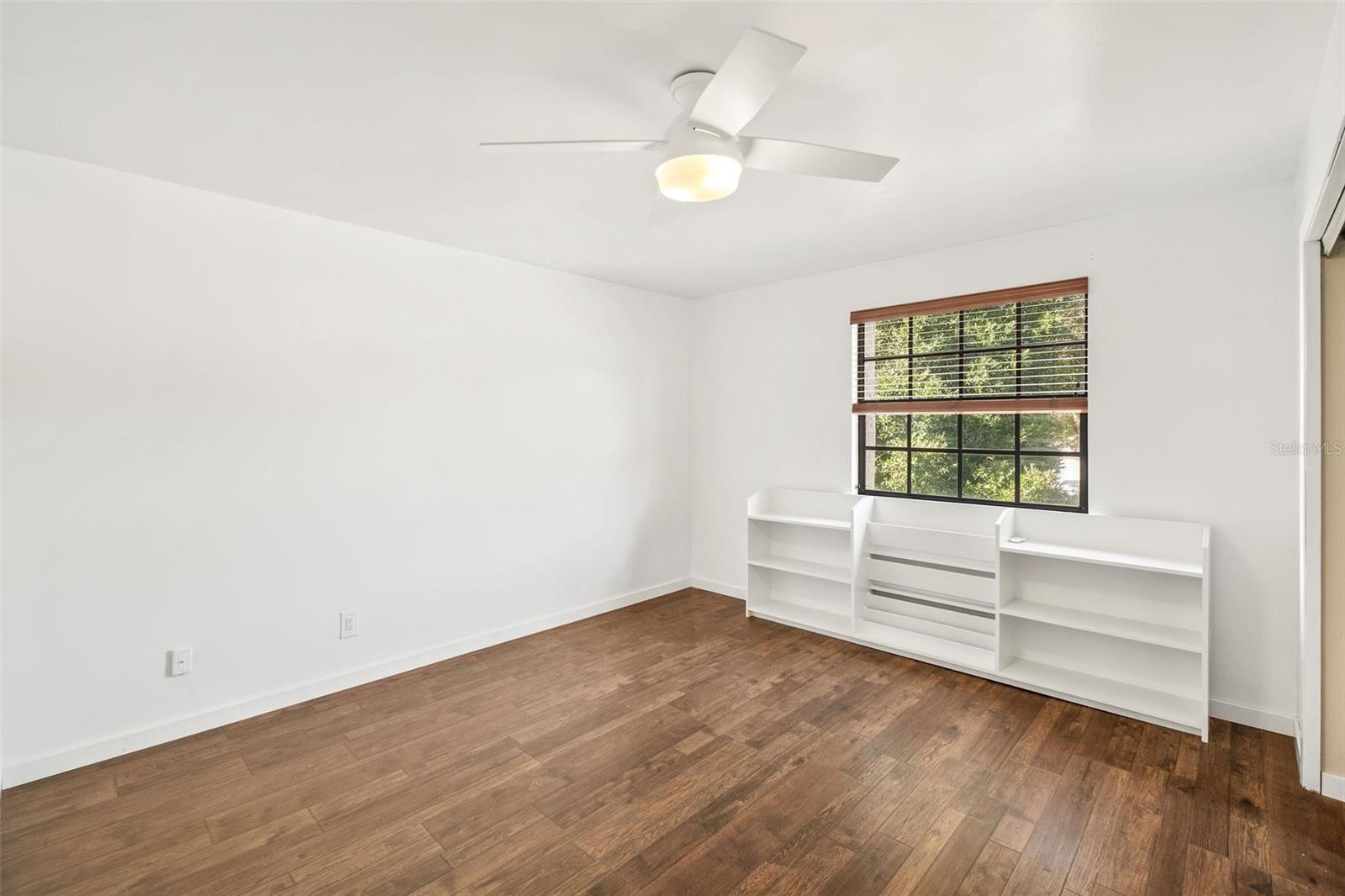 1942 KIMBERWICKE CIR