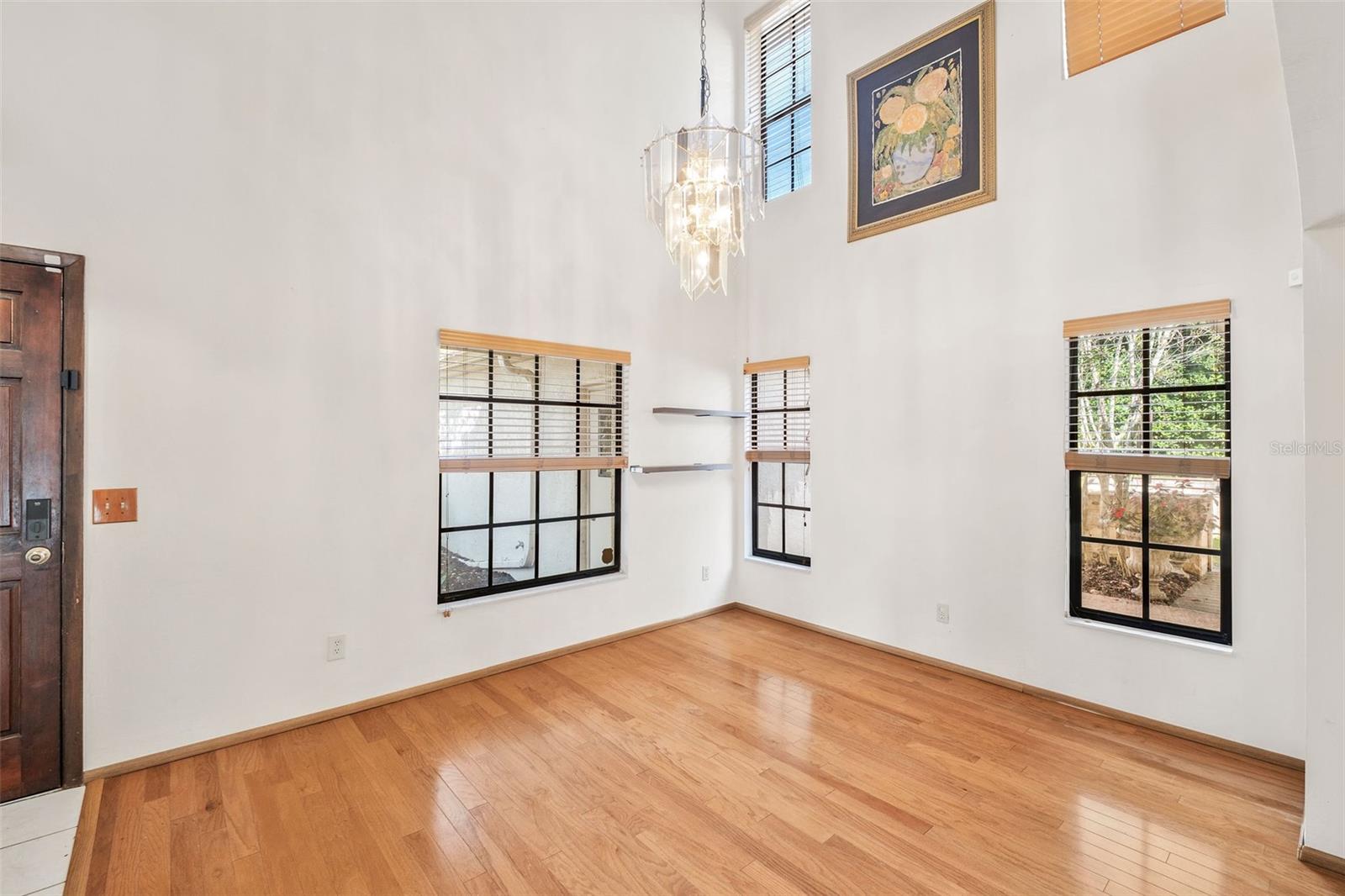 1942 KIMBERWICKE CIR