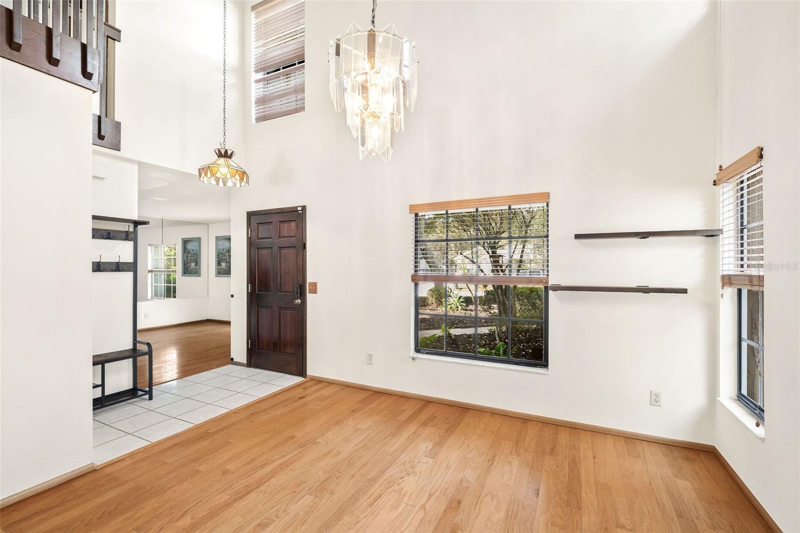 1942 KIMBERWICKE CIR