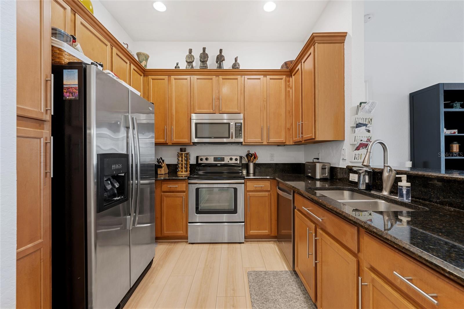 1819 COMMON WAY RD #203