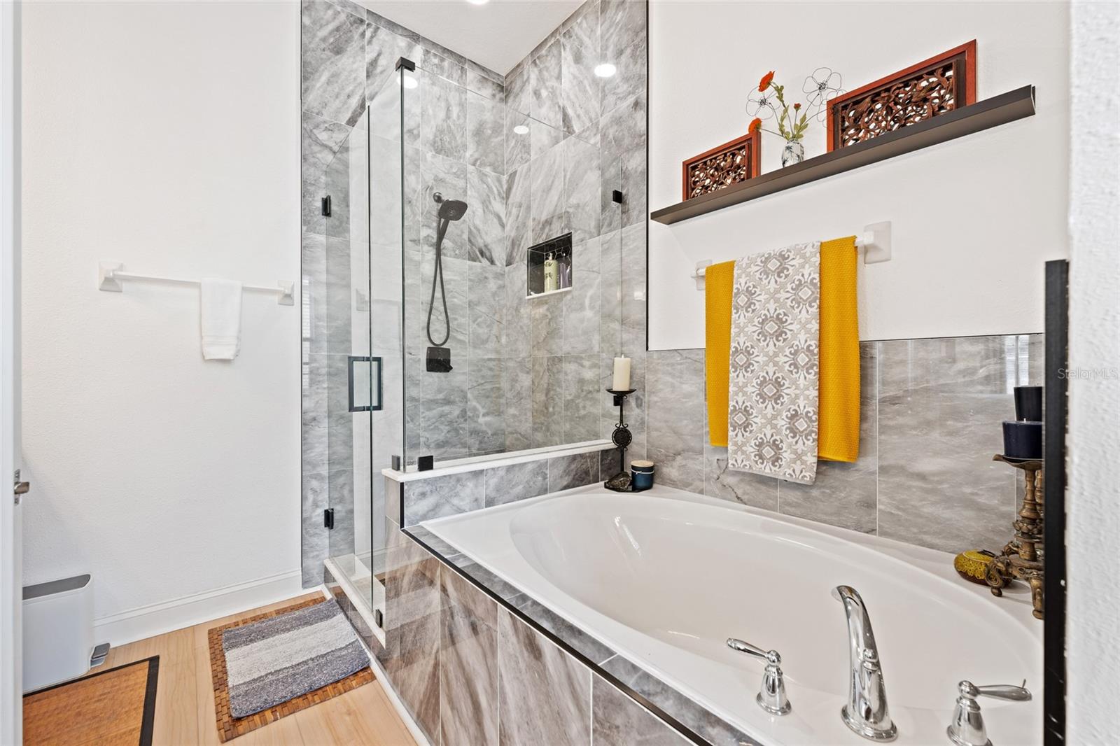 1819 COMMON WAY RD #203