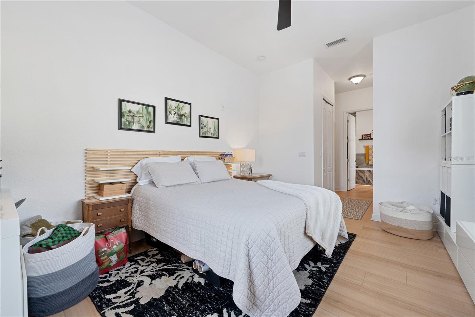 1819 COMMON WAY RD #203