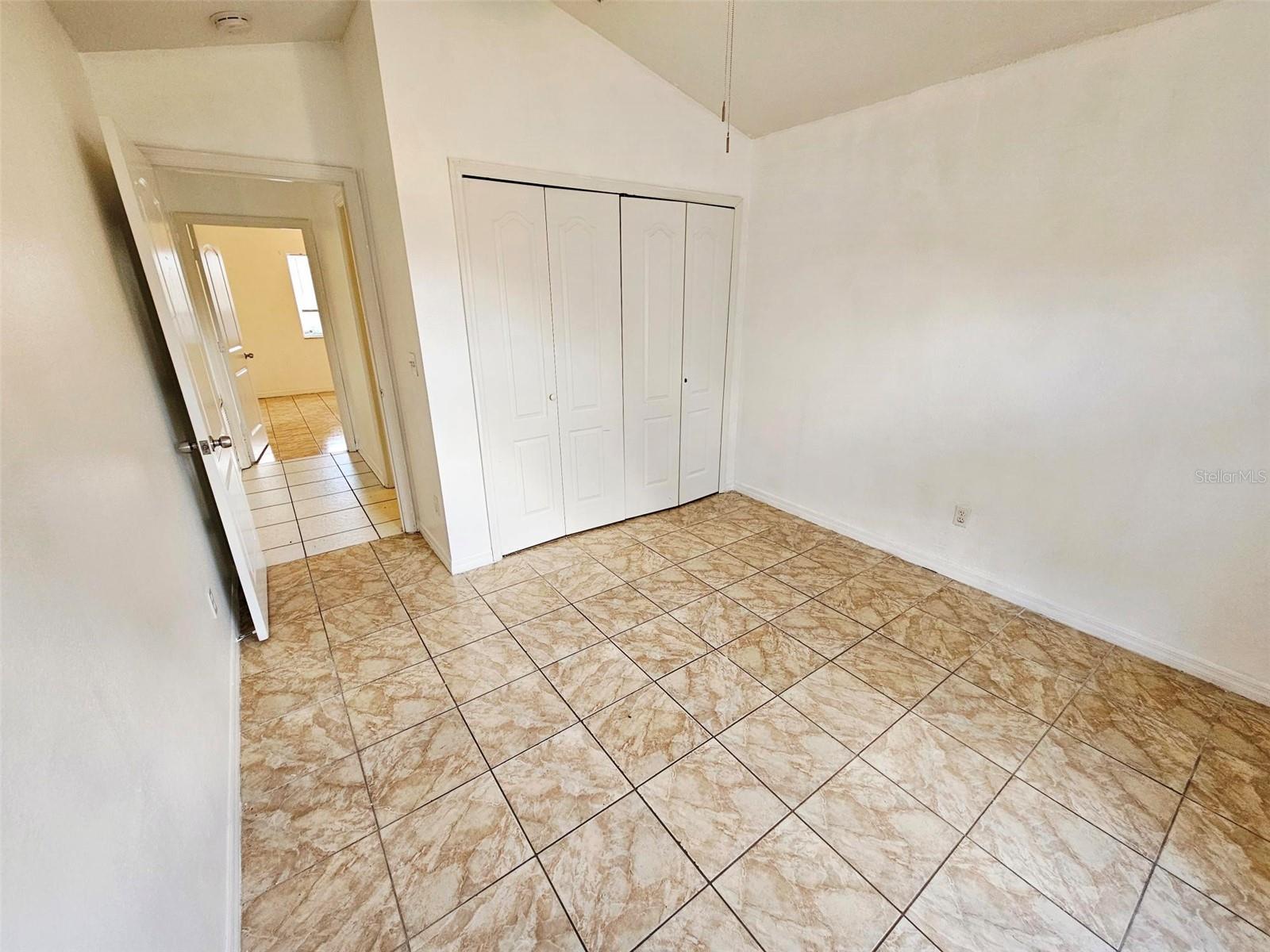 6727 MAGNOLIA POINTE CIR