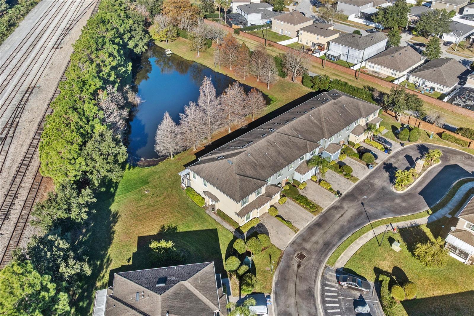 2675 RIVER LANDING DR