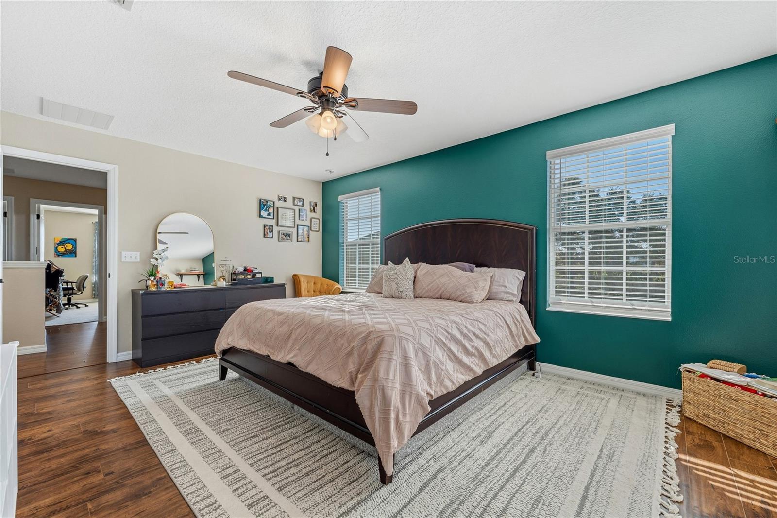 2675 RIVER LANDING DR