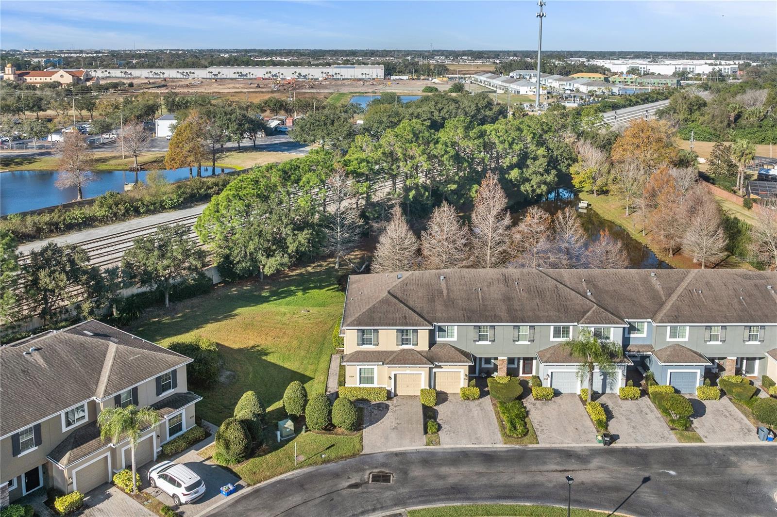 2675 RIVER LANDING DR