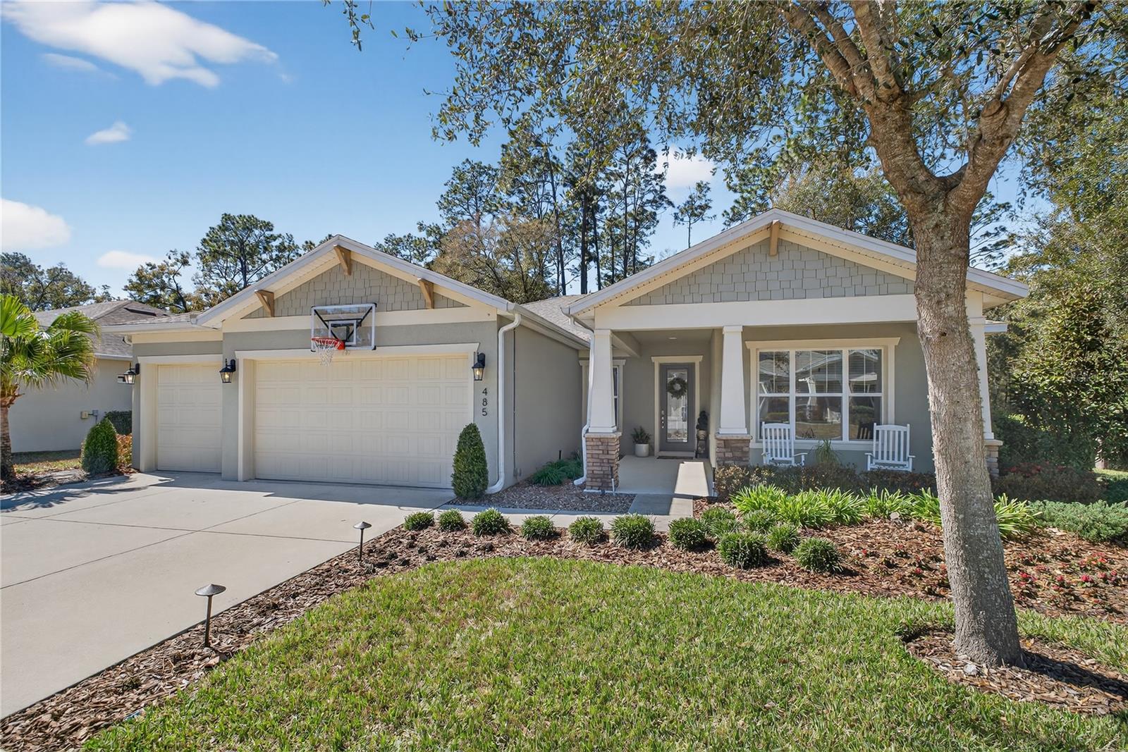 485 NOWELL LOOP