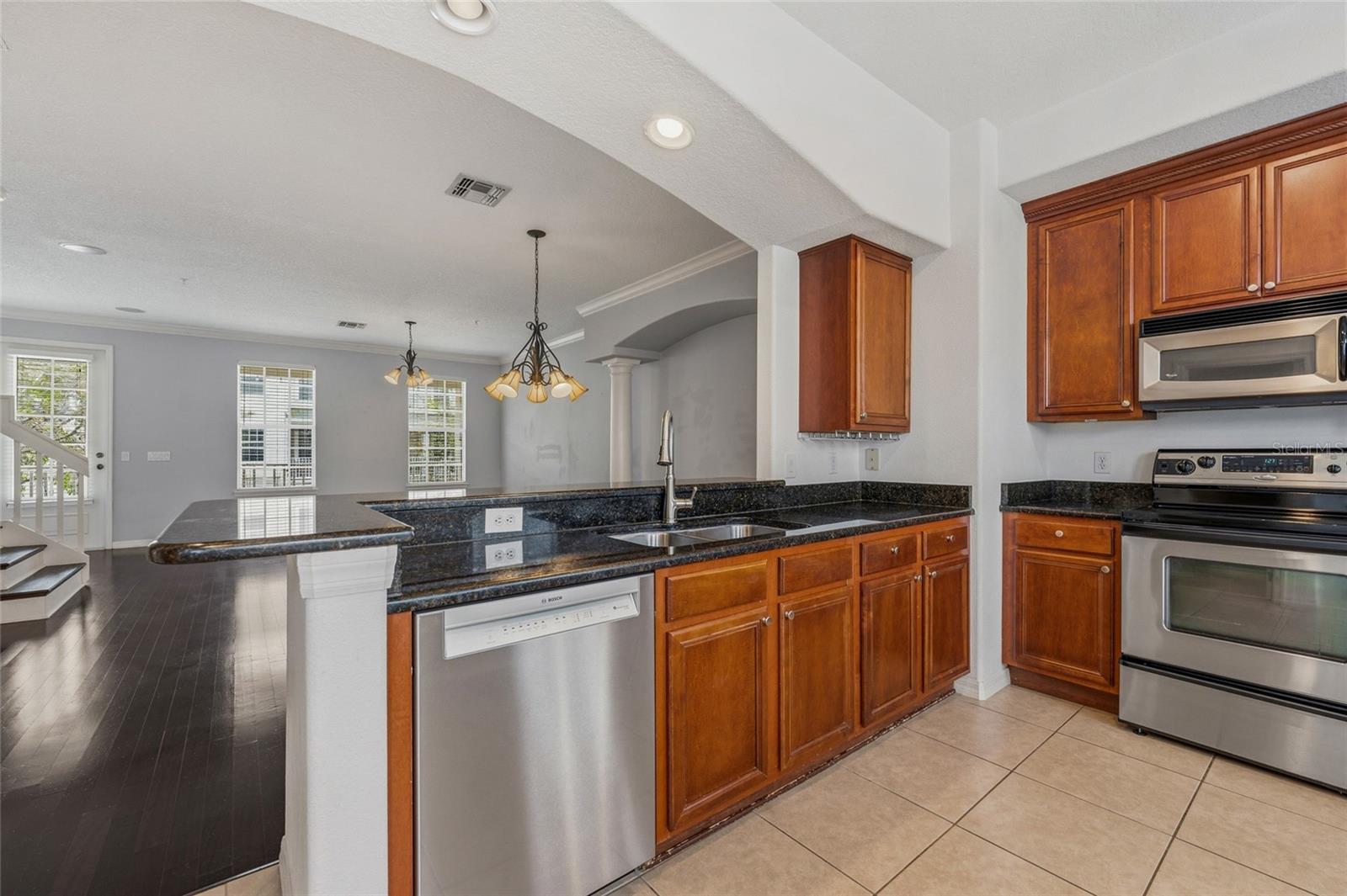 1353 CHATFIELD PL