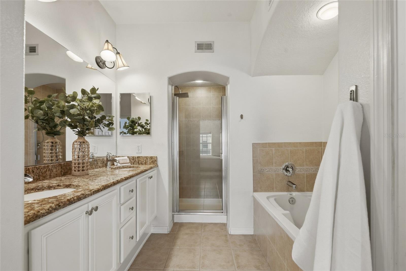 1353 CHATFIELD PL