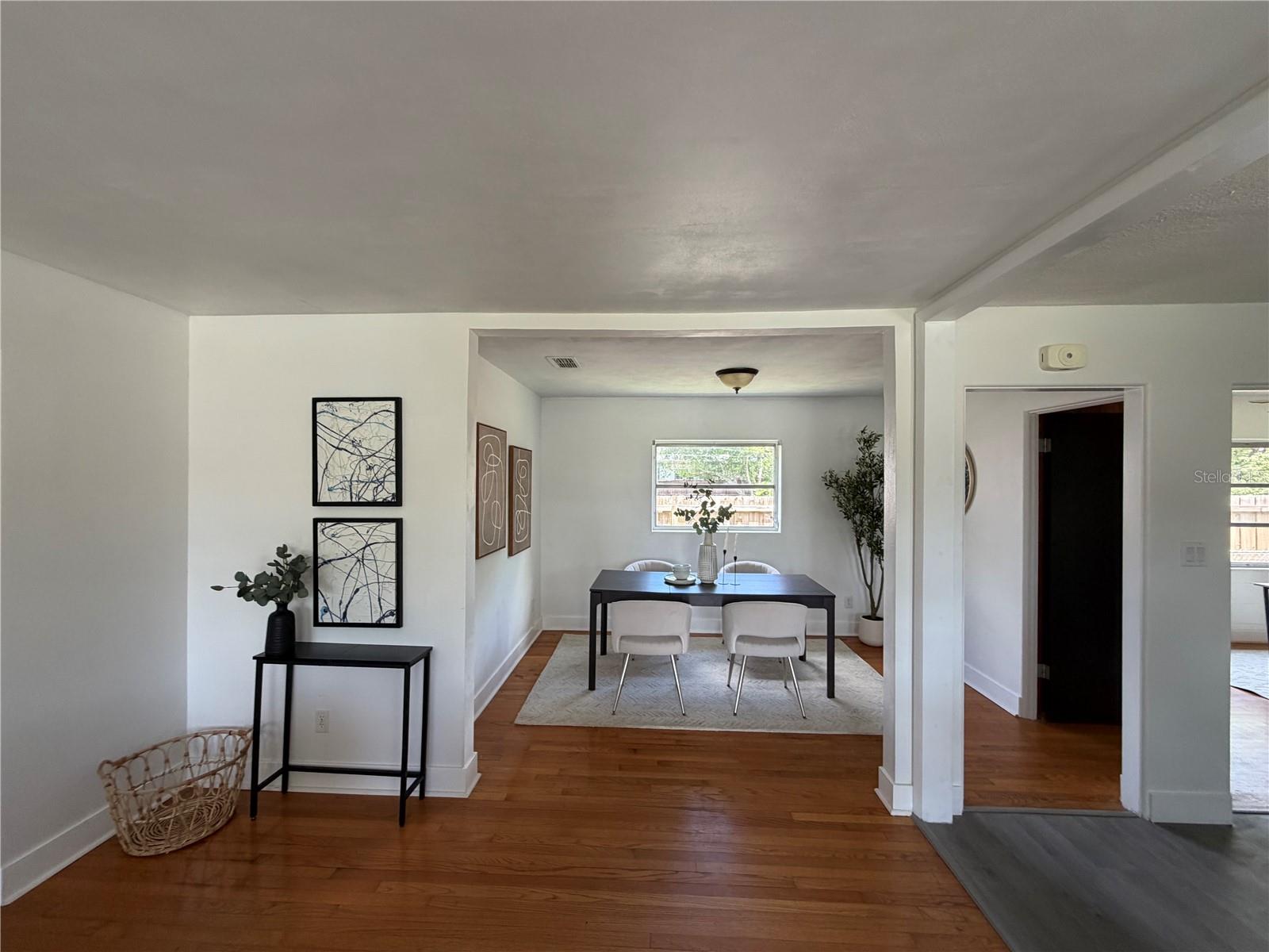 1951 S CRYSTAL LAKE DR