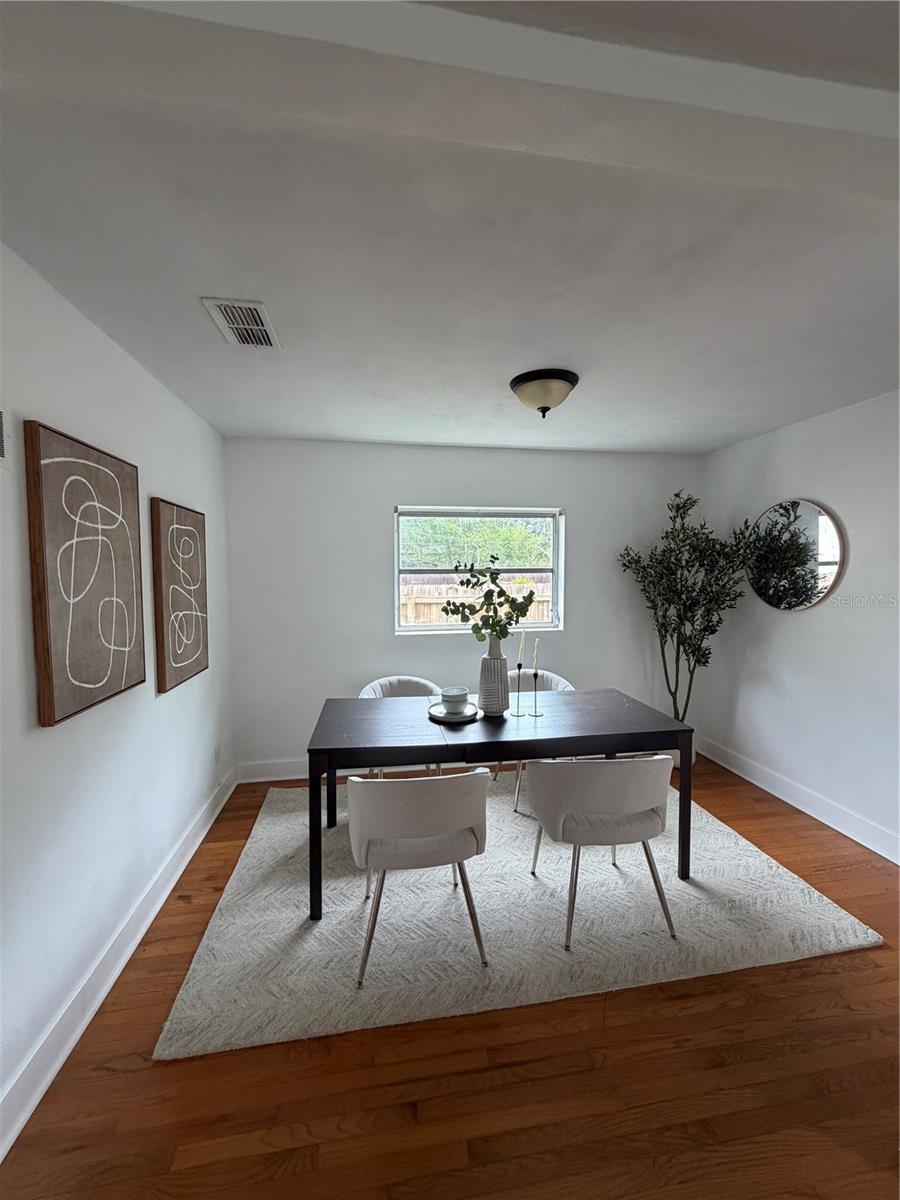 1951 S CRYSTAL LAKE DR