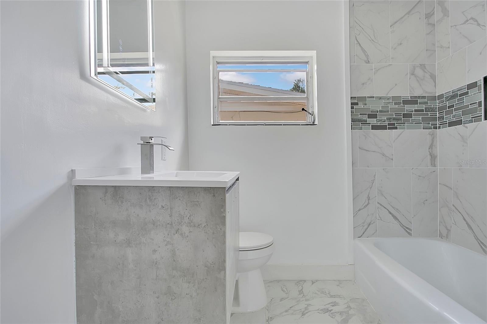 1951 S CRYSTAL LAKE DR