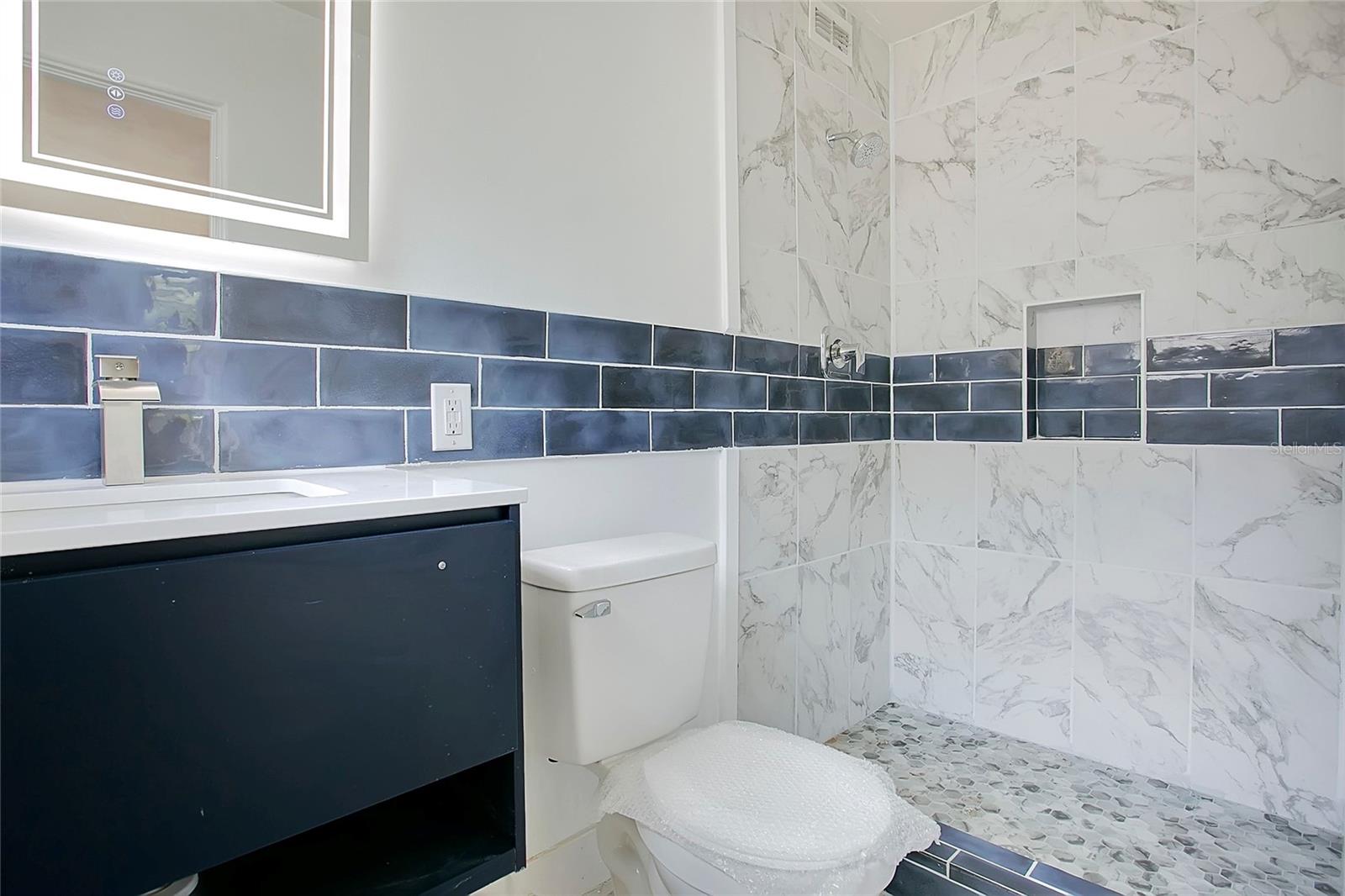 1951 S CRYSTAL LAKE DR