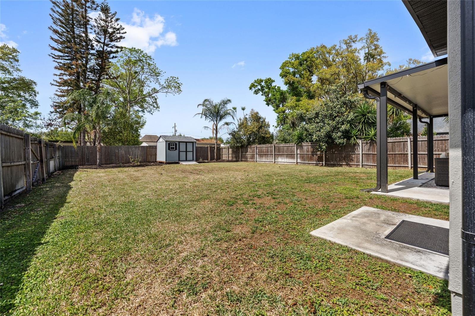 5218 DEXTER ST