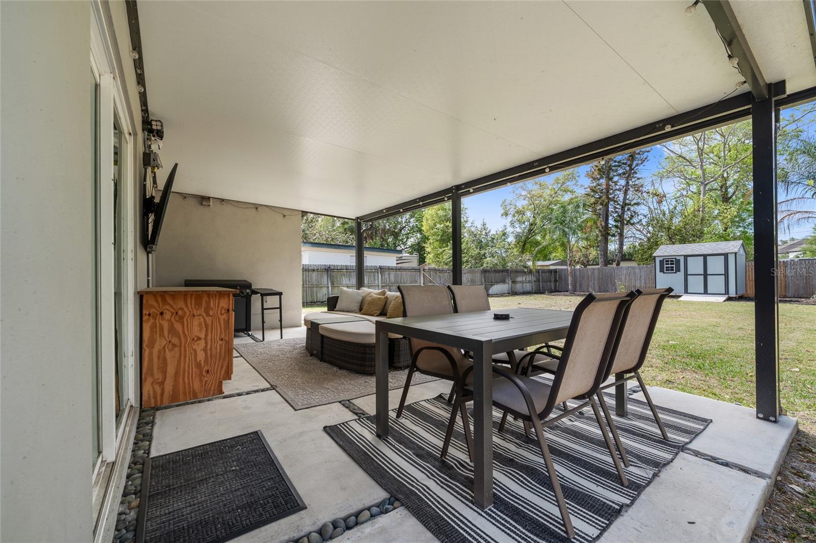 5218 DEXTER ST