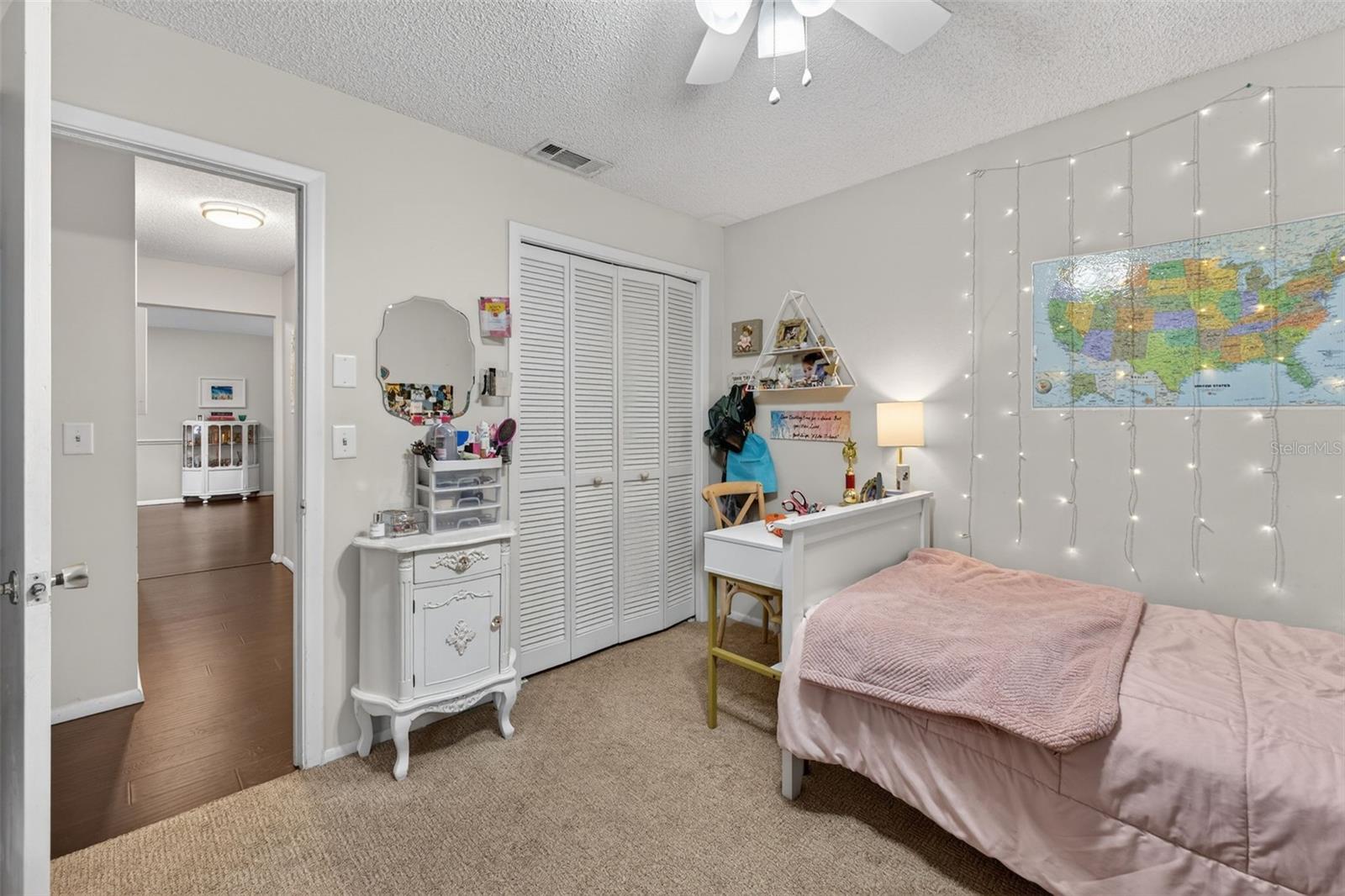 110 WHITLEY BAY LN