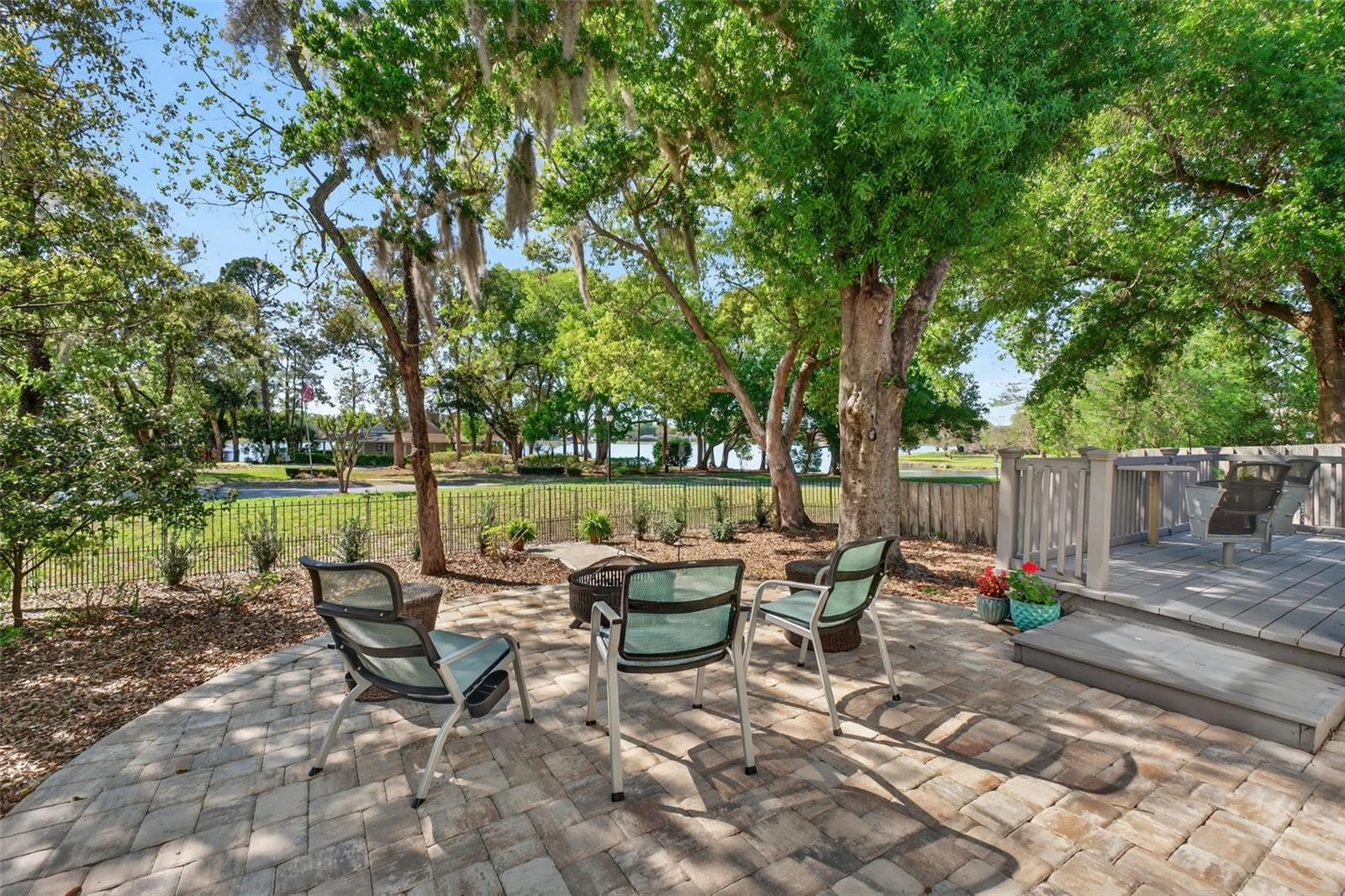 110 WHITLEY BAY LN