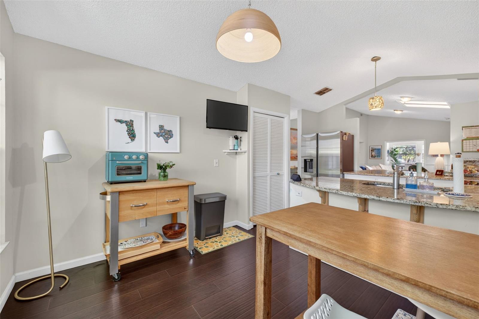 110 WHITLEY BAY LN
