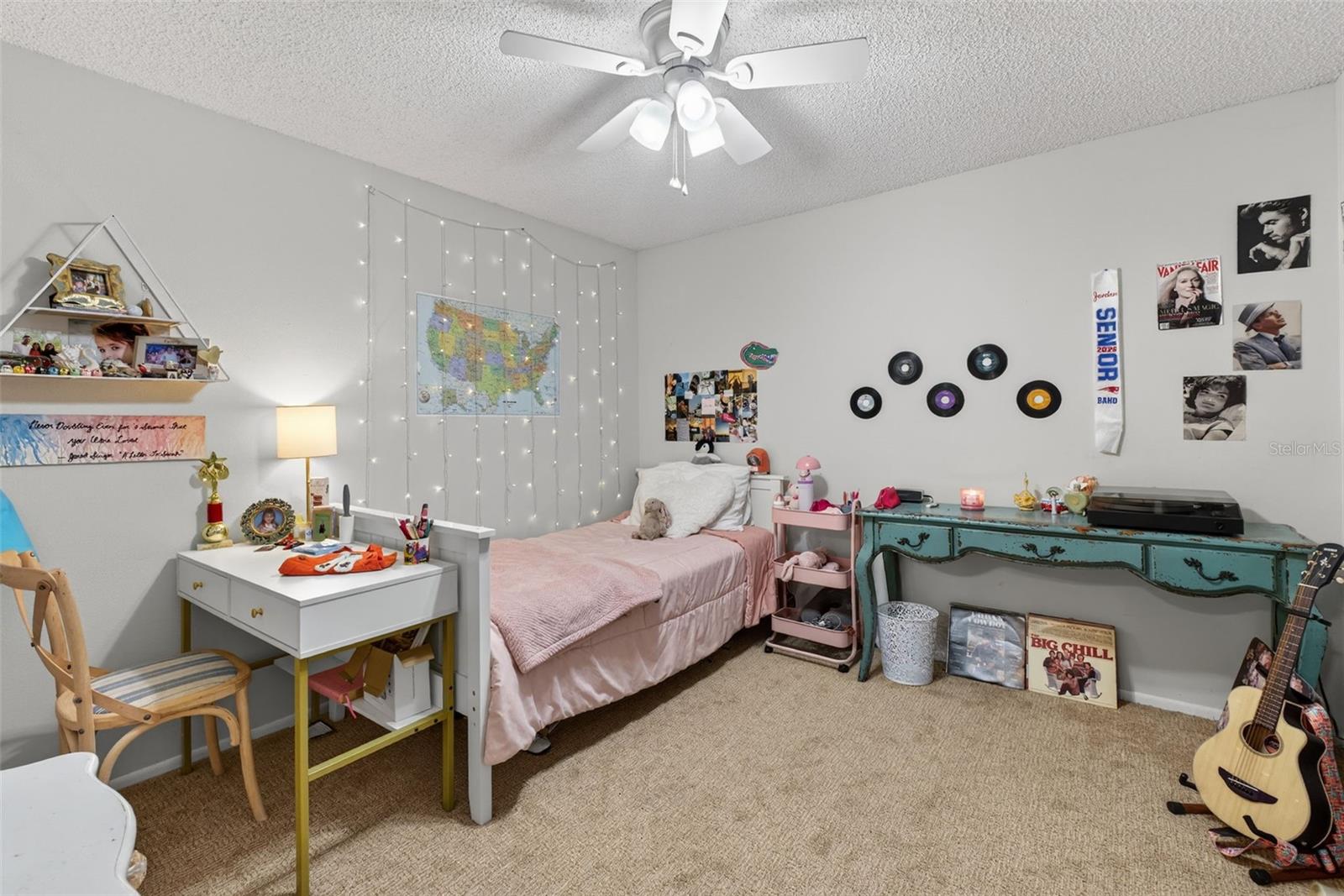 110 WHITLEY BAY LN