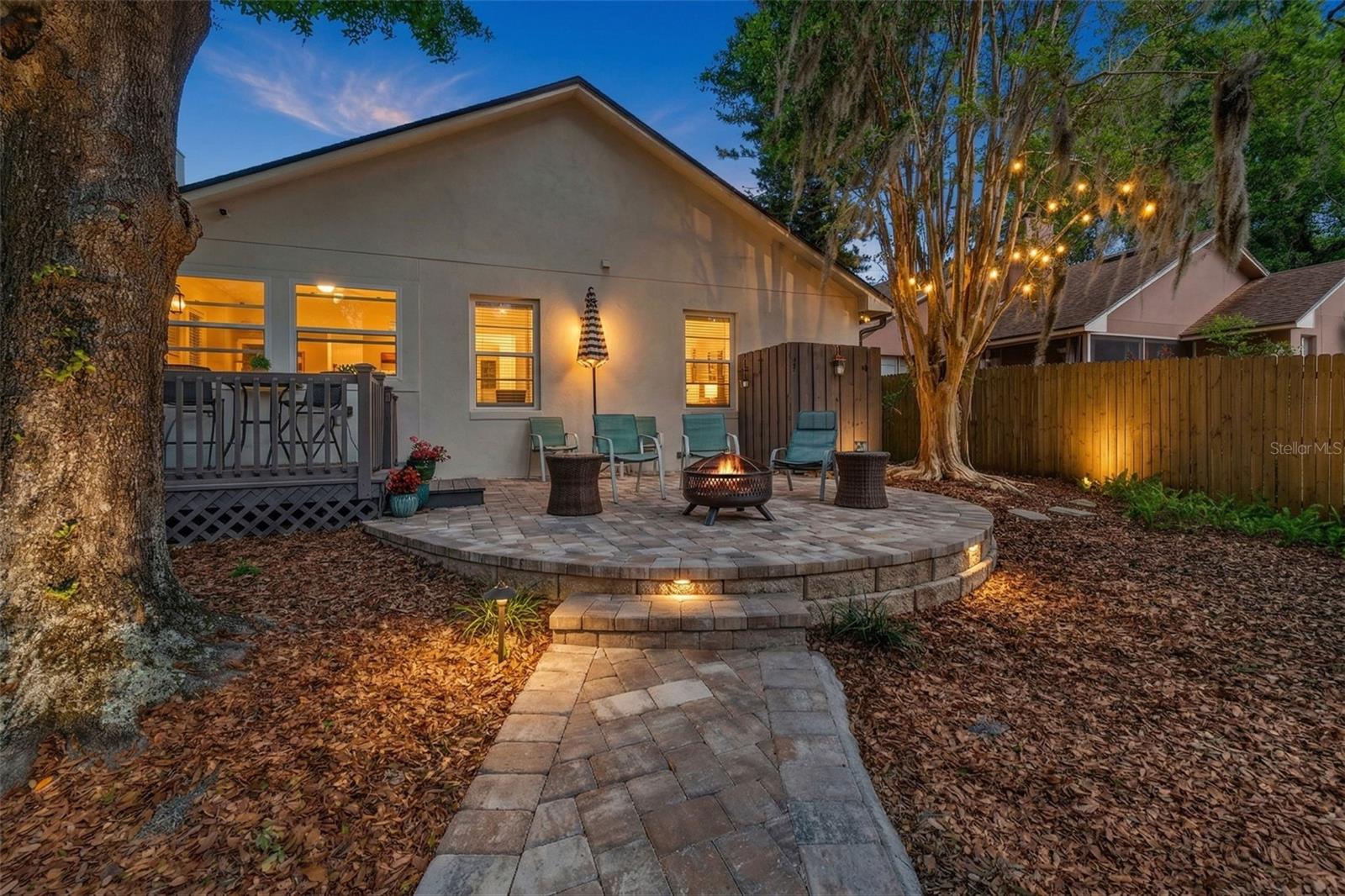 110 WHITLEY BAY LN