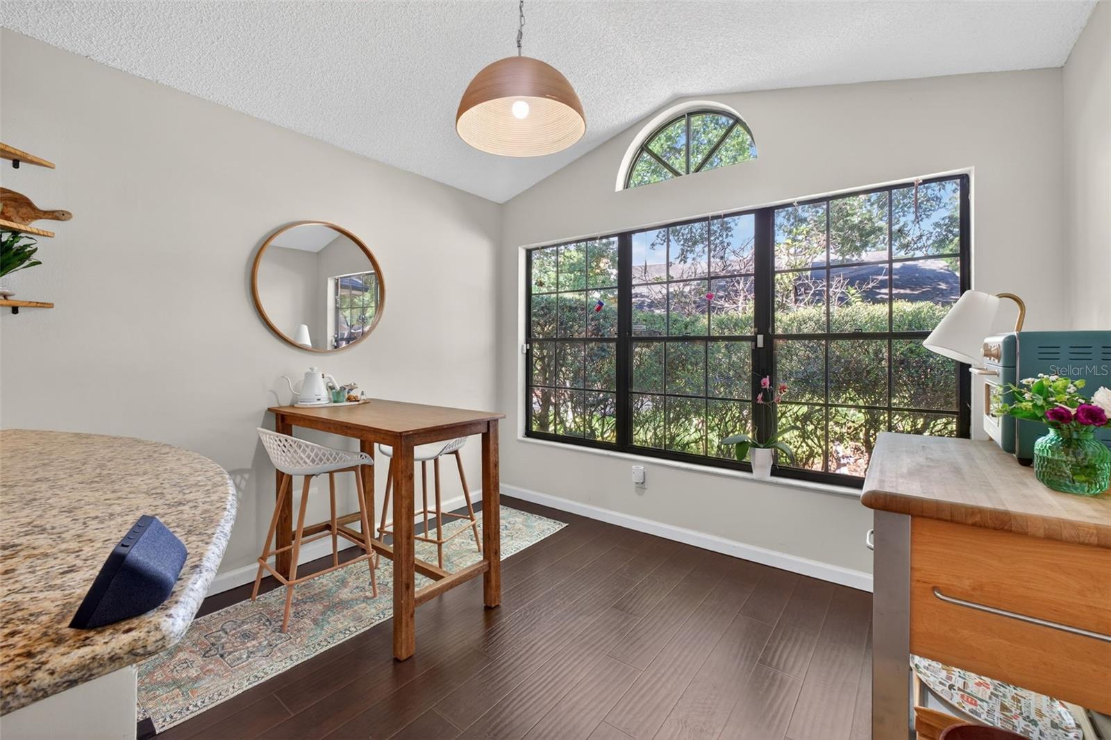 110 WHITLEY BAY LN