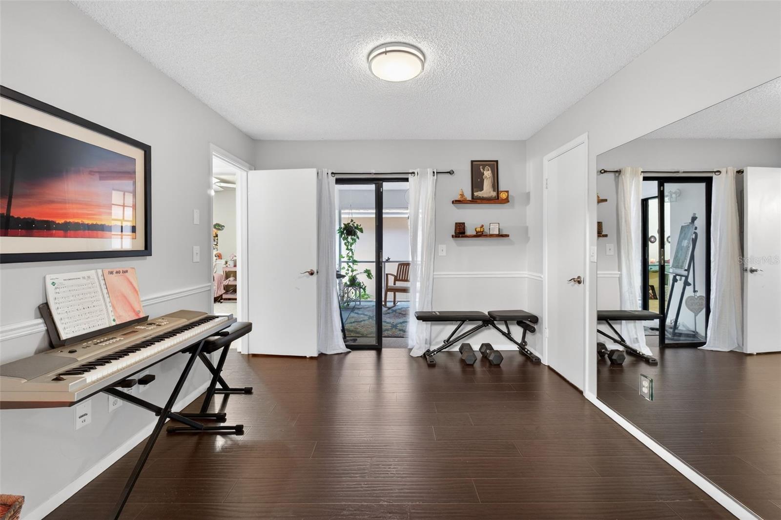 110 WHITLEY BAY LN