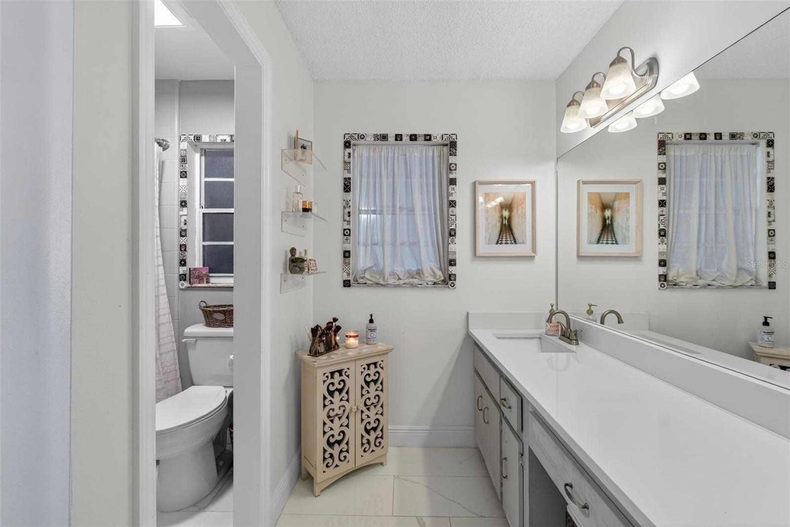 110 WHITLEY BAY LN