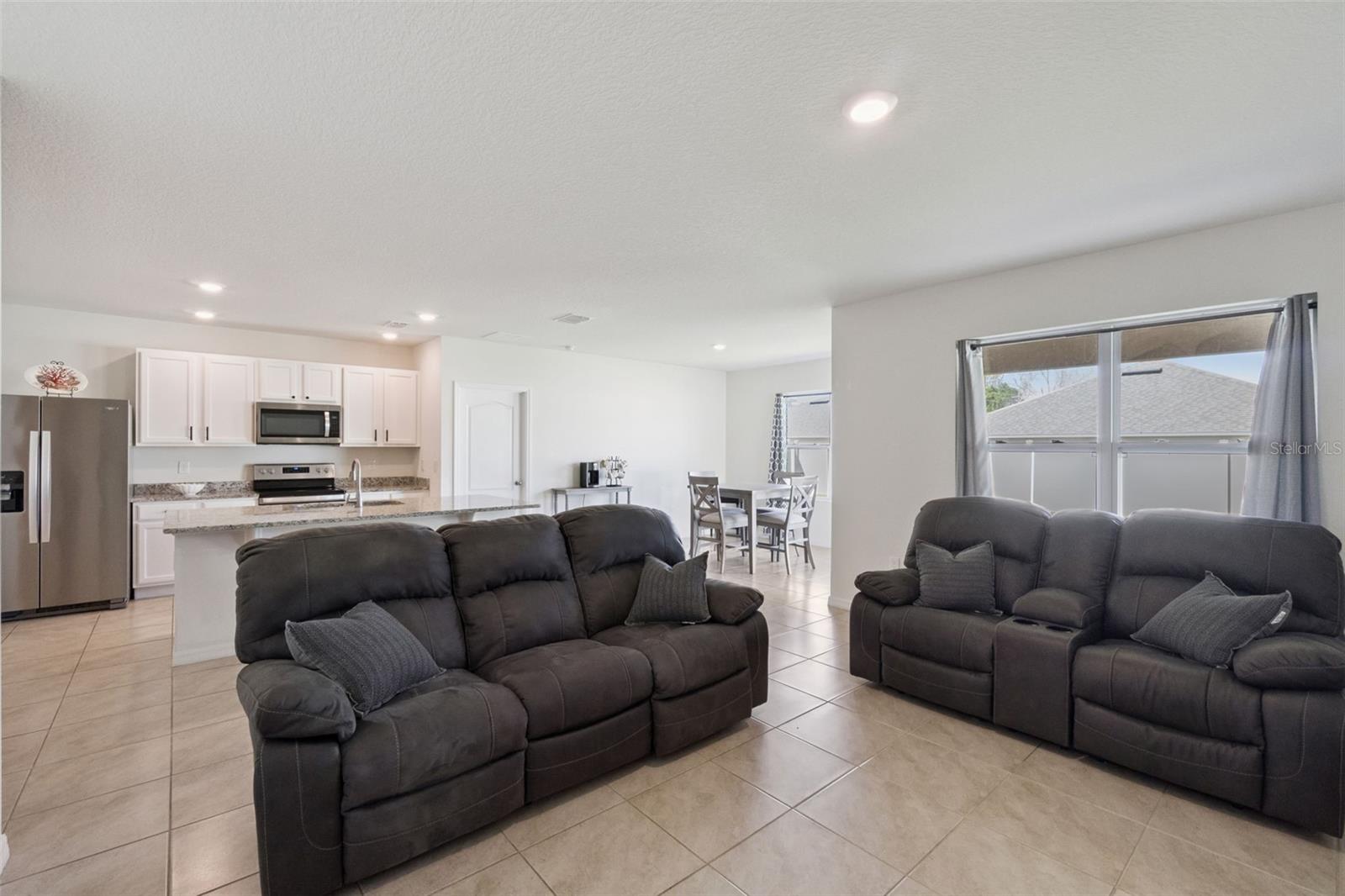 5367 DOUGLAS FIR DR
