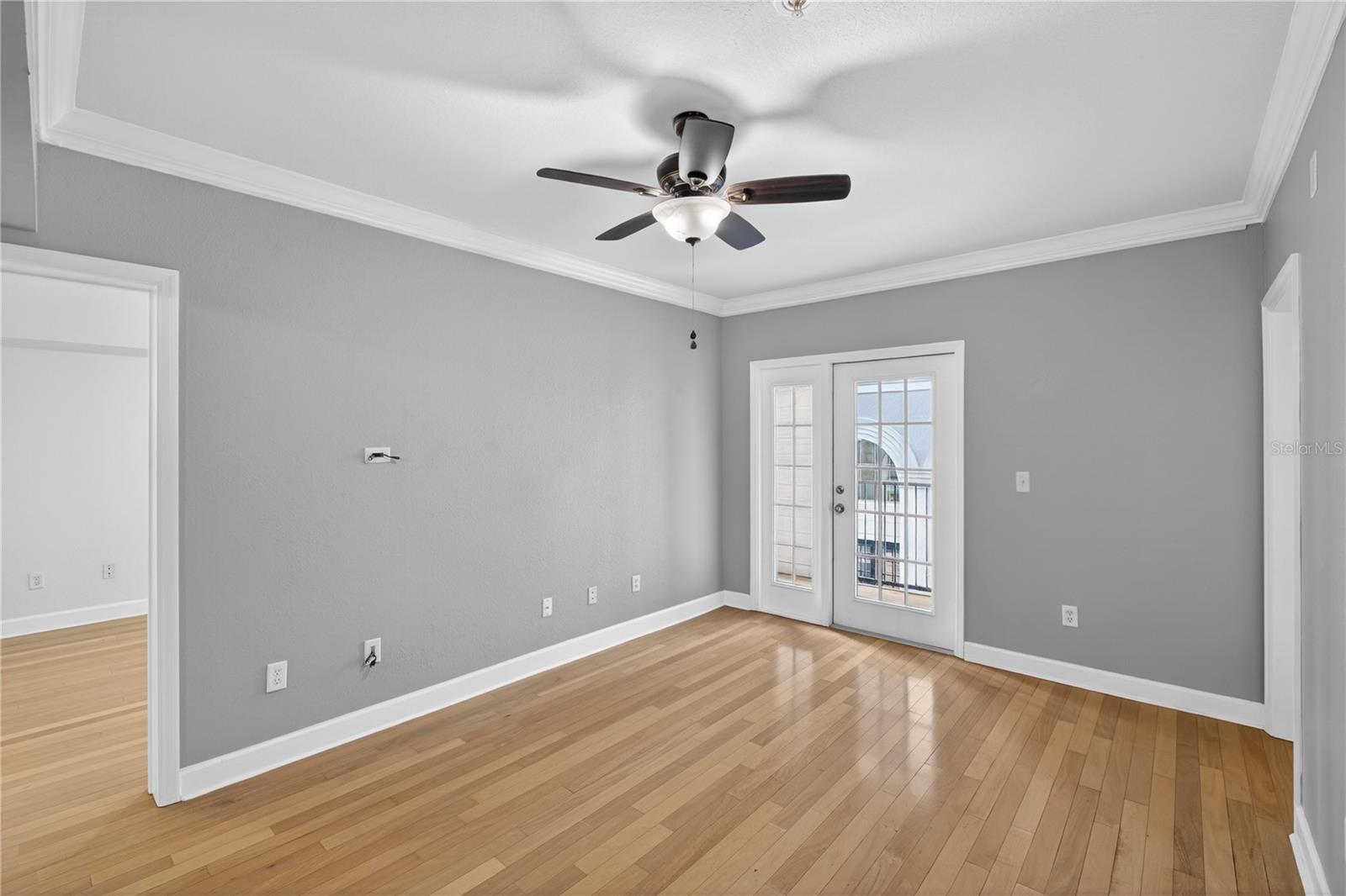 300 E SOUTH ST #2014
