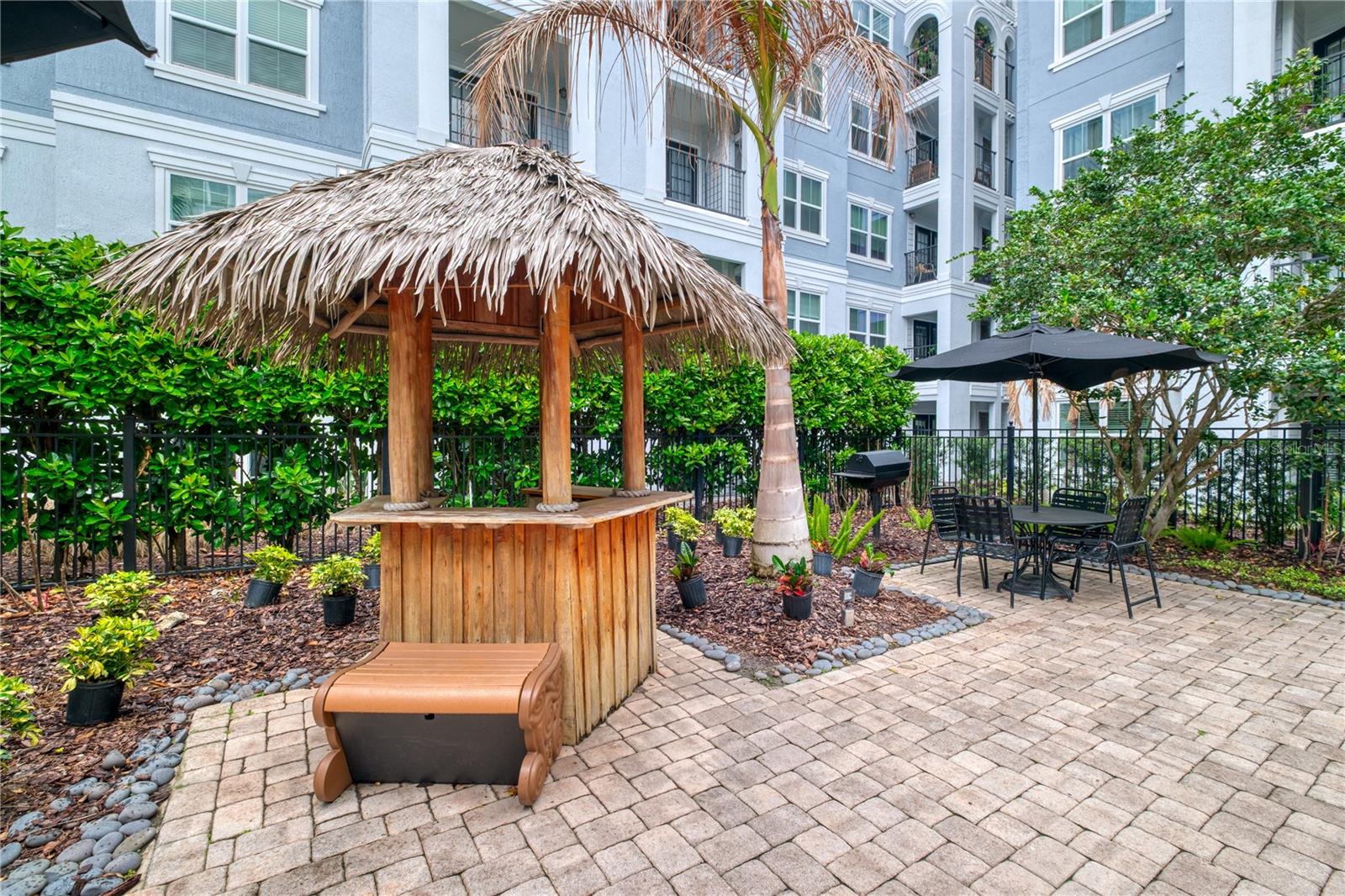 300 E SOUTH ST #2014