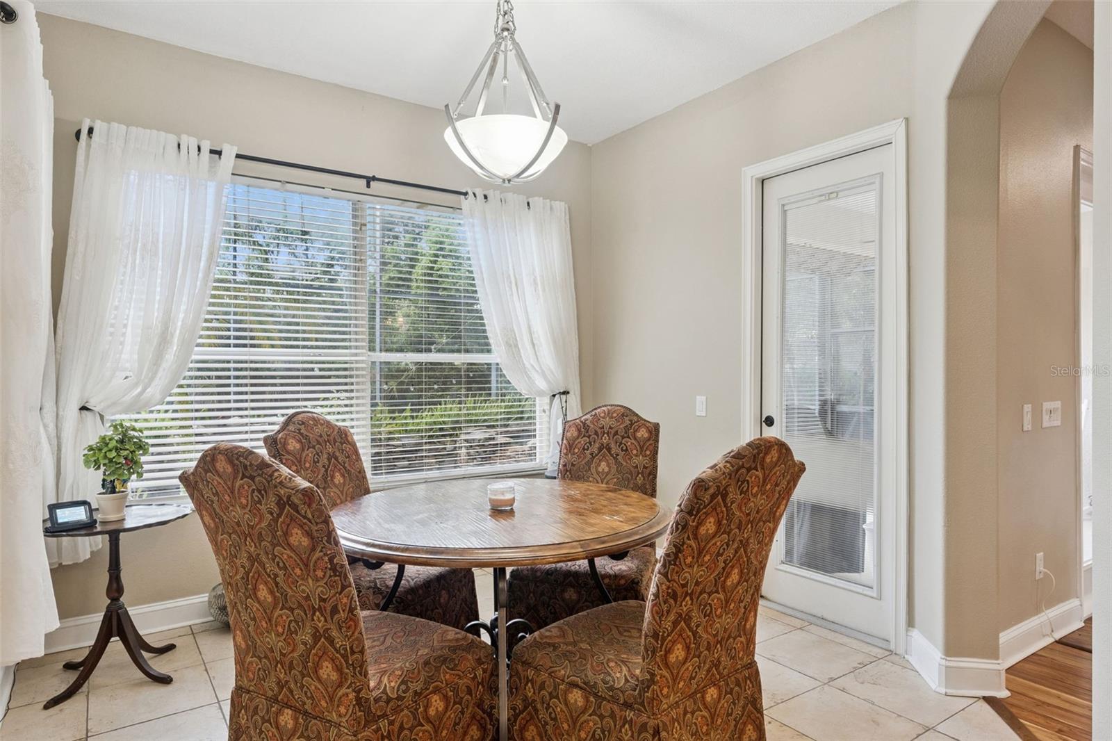 216 JUNIPER RIDGE CT