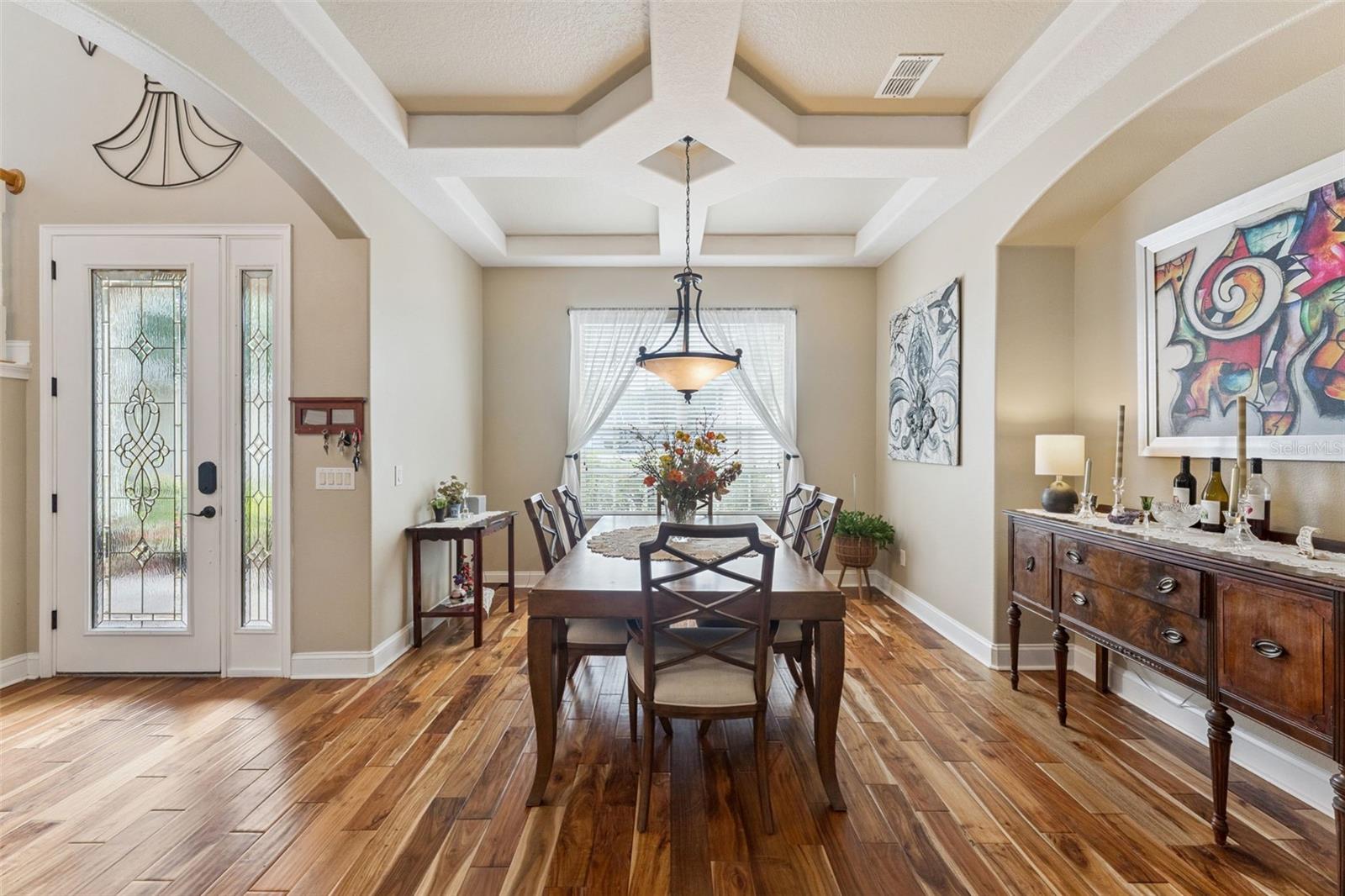 216 JUNIPER RIDGE CT