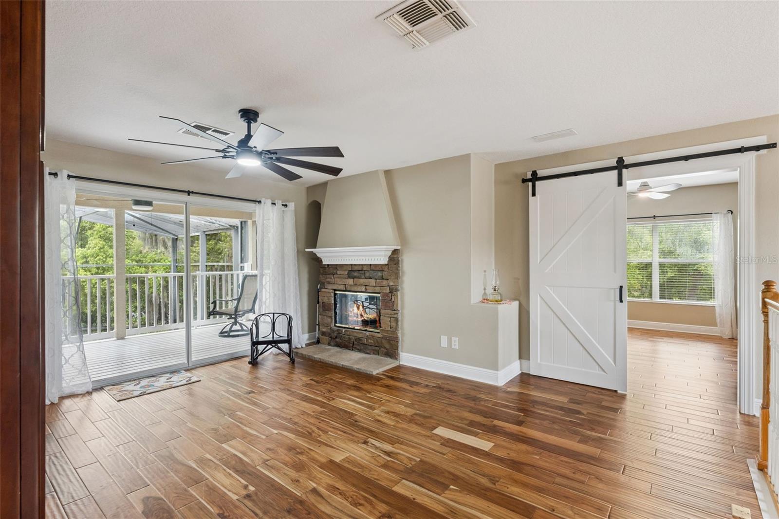 216 JUNIPER RIDGE CT