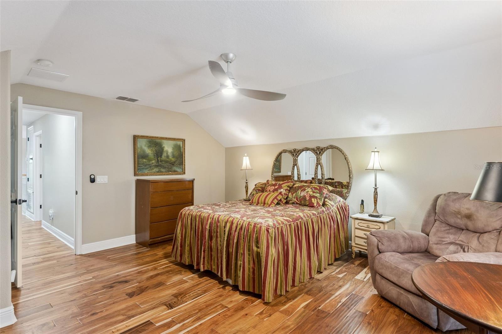 216 JUNIPER RIDGE CT