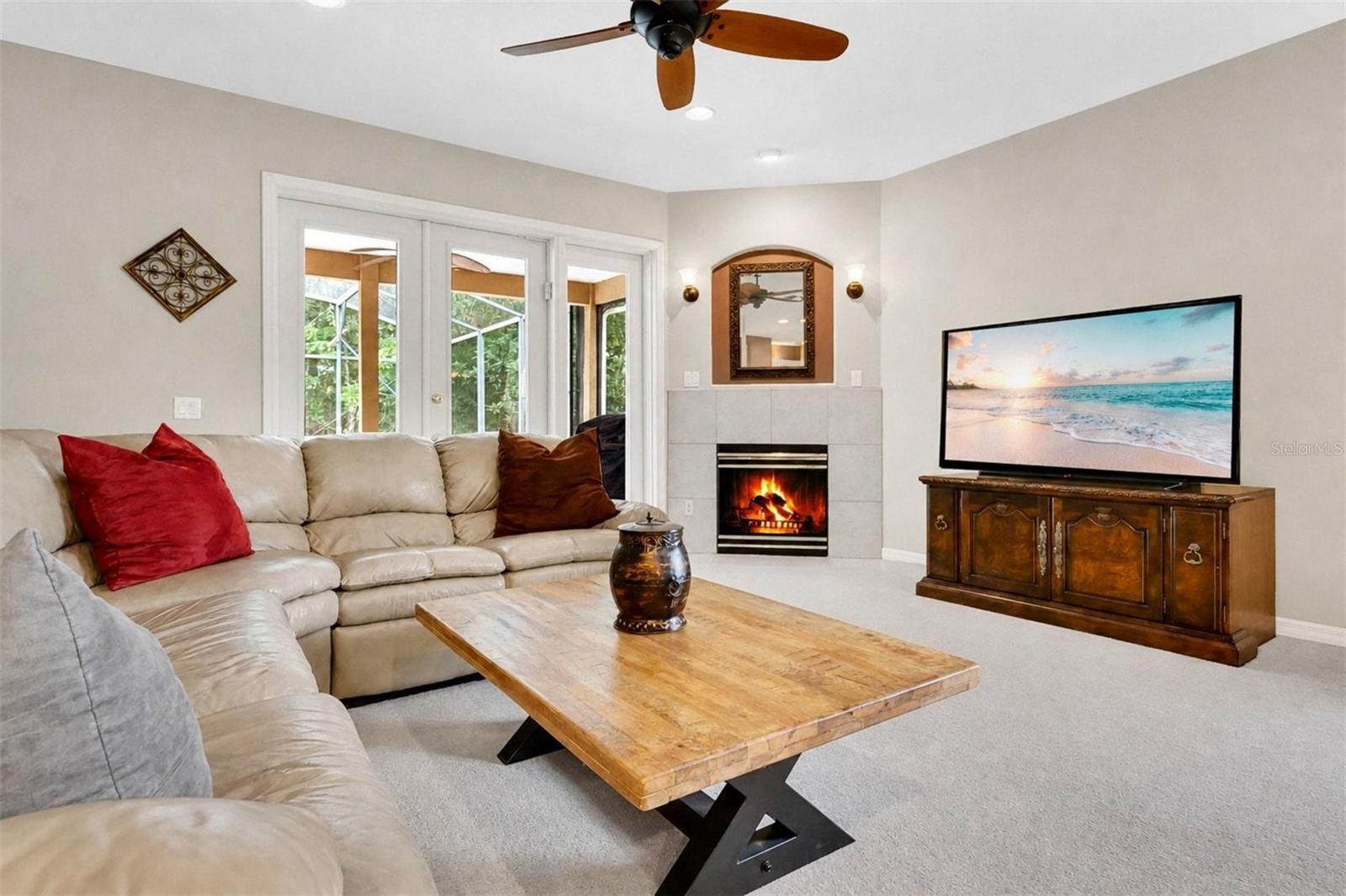 466 PEPIN DR