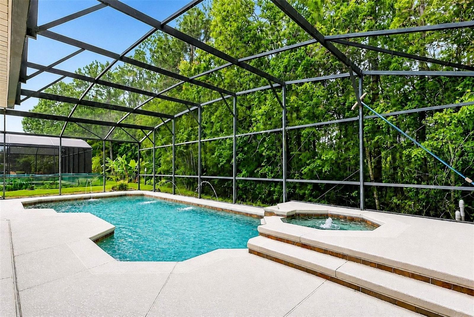 466 PEPIN DR