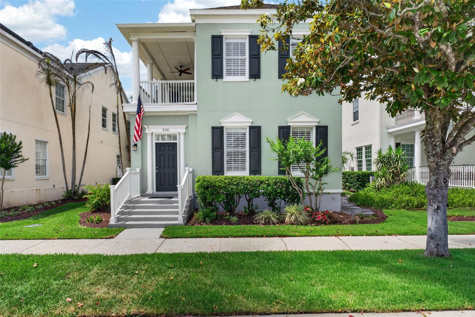 506 GREENBRIER AVE
