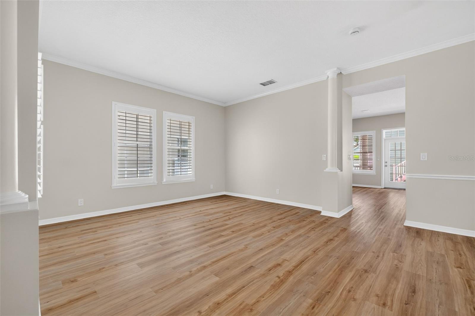 506 GREENBRIER AVE
