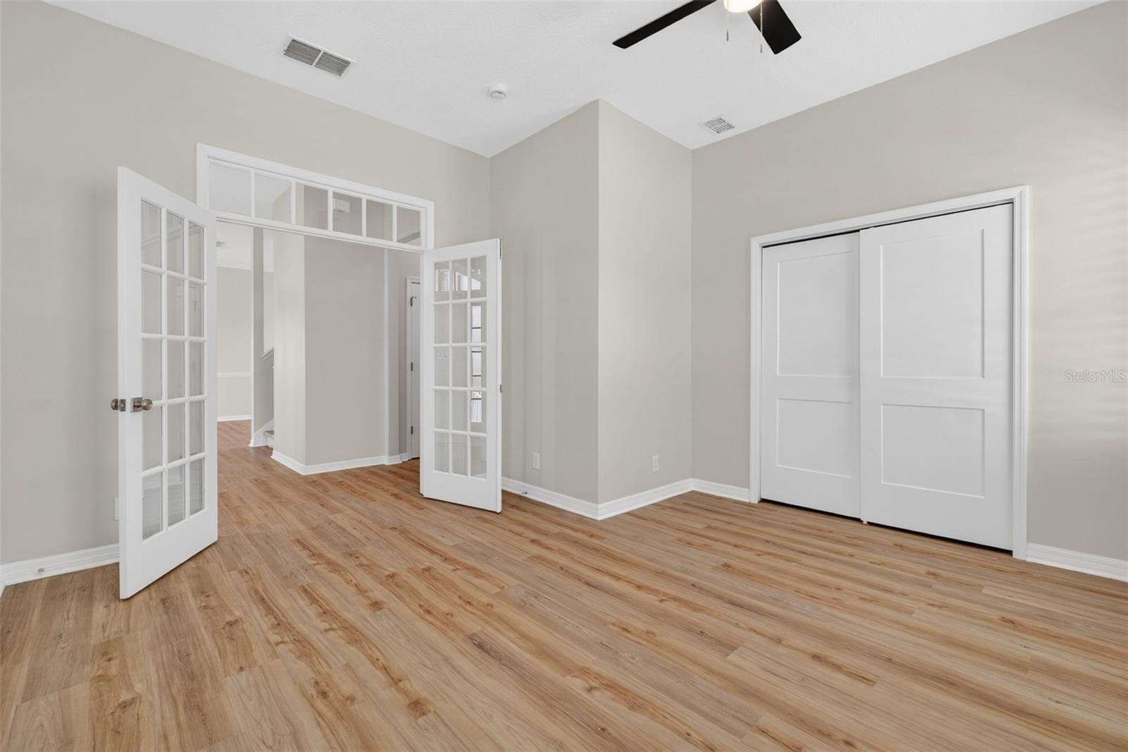 506 GREENBRIER AVE