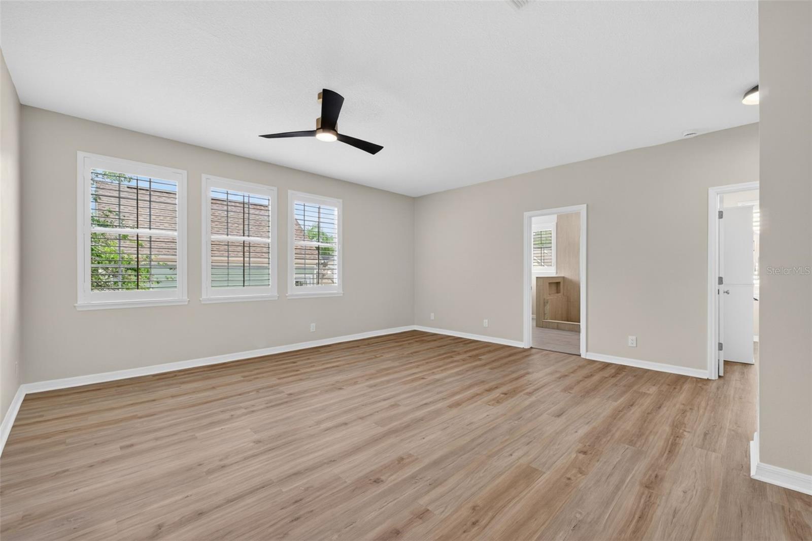 506 GREENBRIER AVE