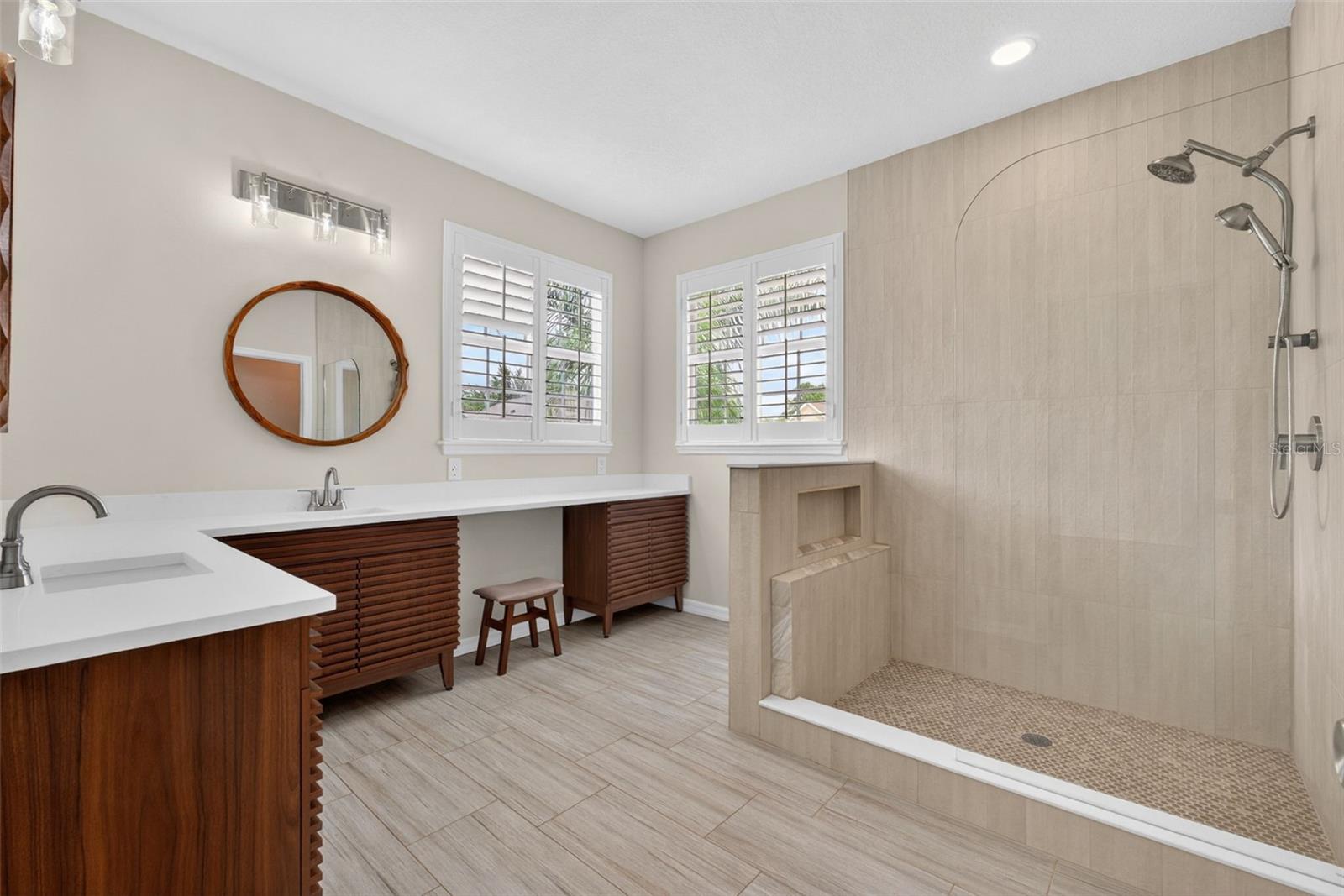 506 GREENBRIER AVE