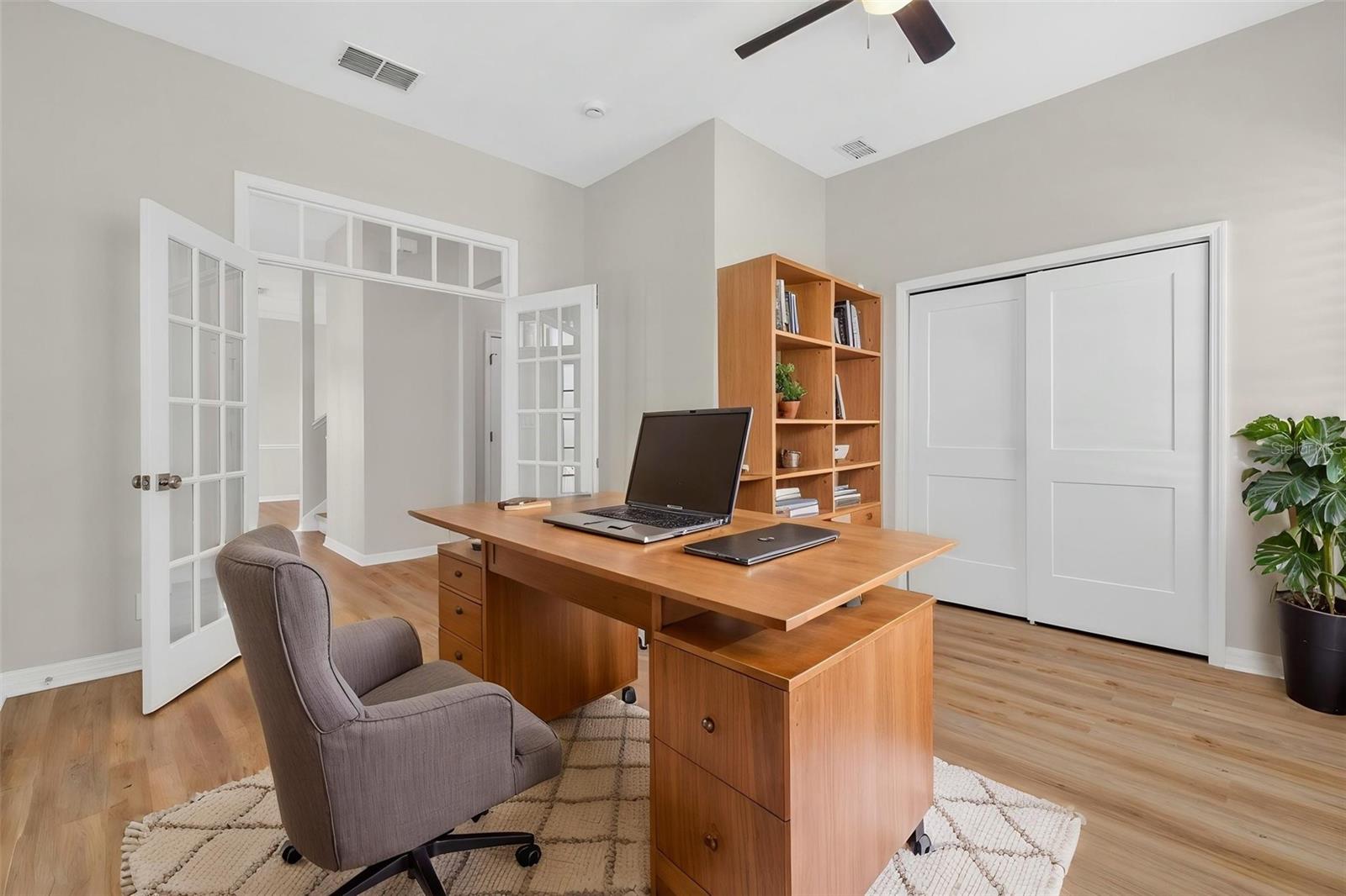 506 GREENBRIER AVE